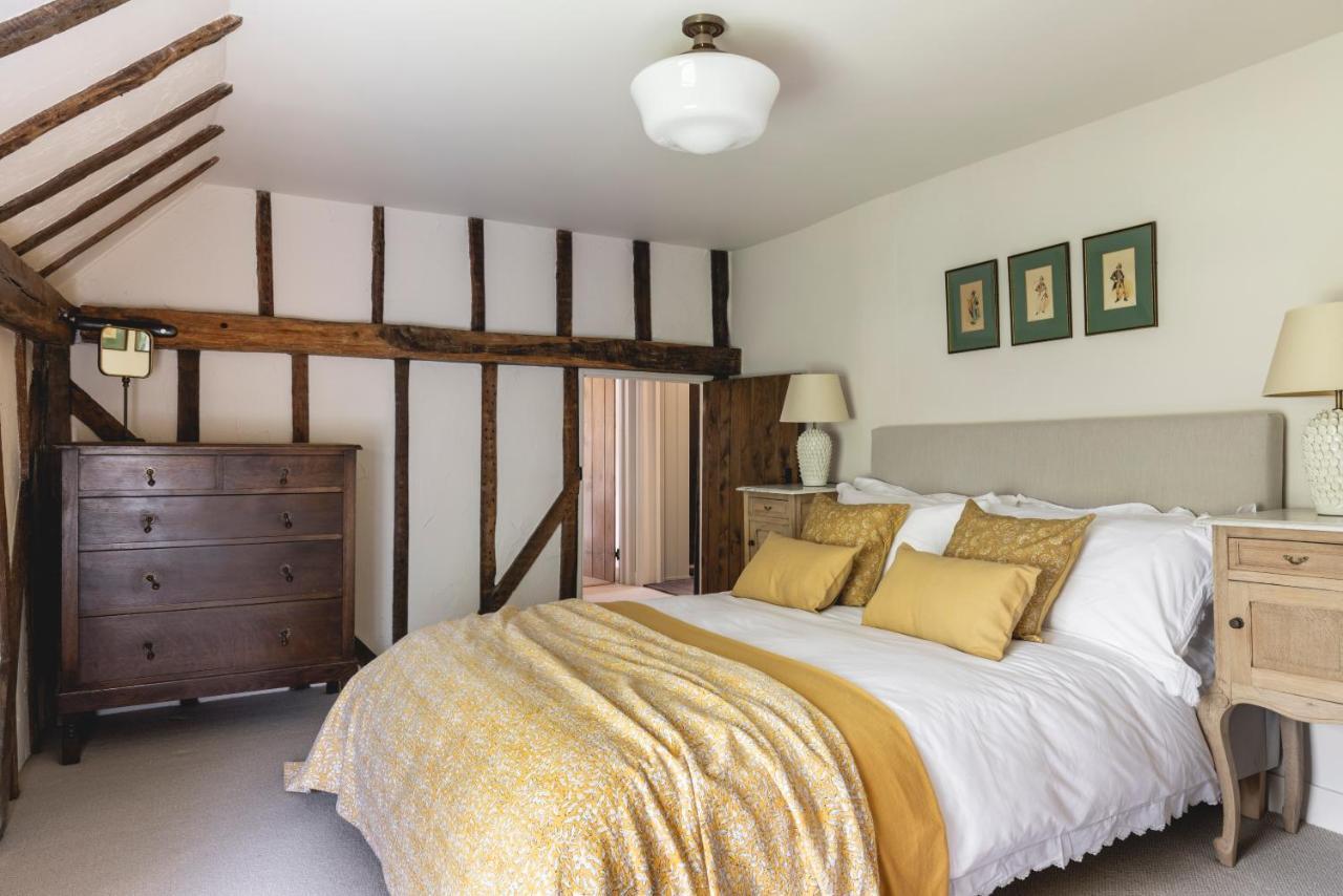 Cosy Cottage With Beautiful Garden, Hottub & Sauna Marden  Luaran gambar